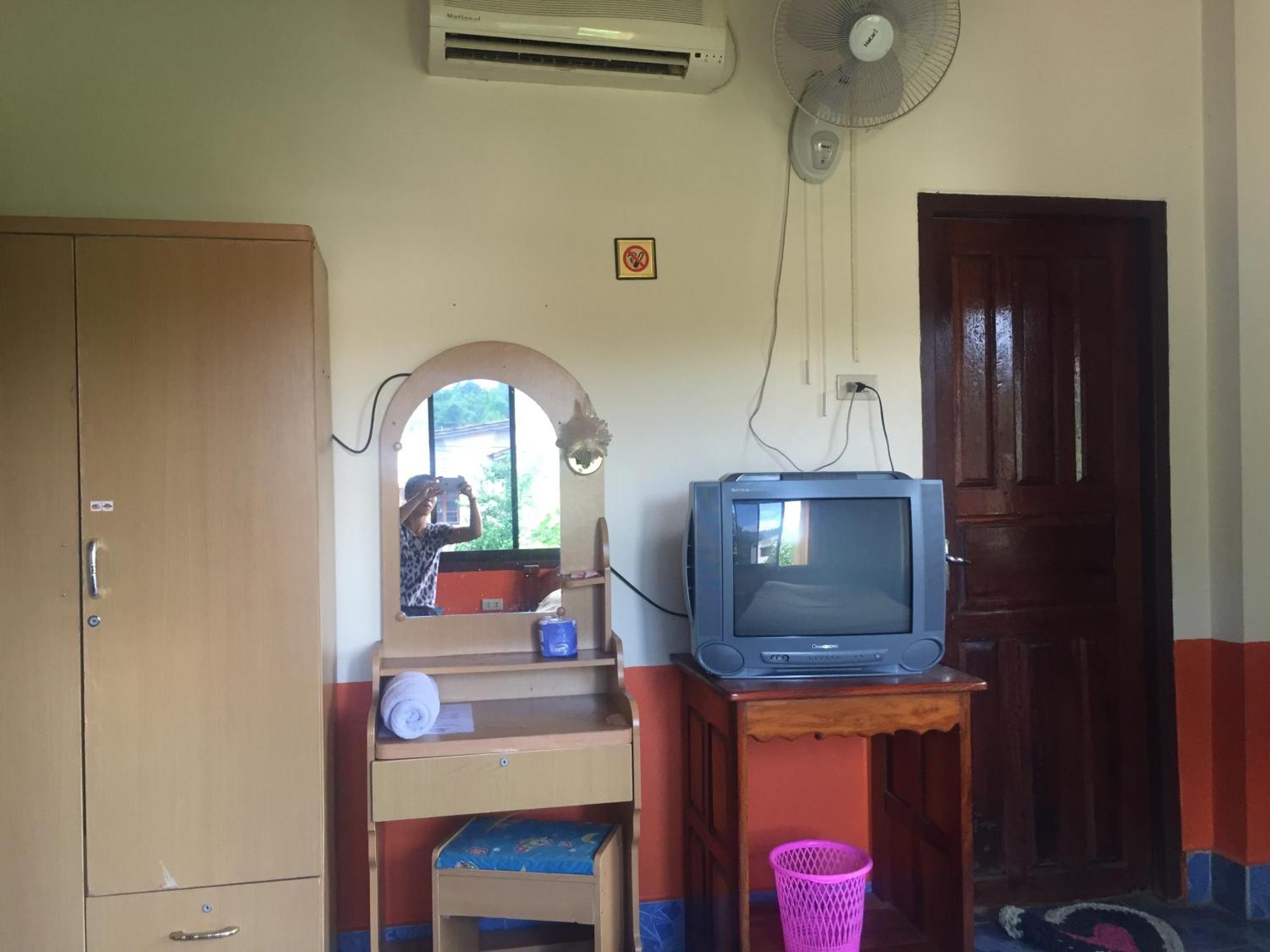 Oudomphone Guesthouse 2 반 후안사이 외부 사진