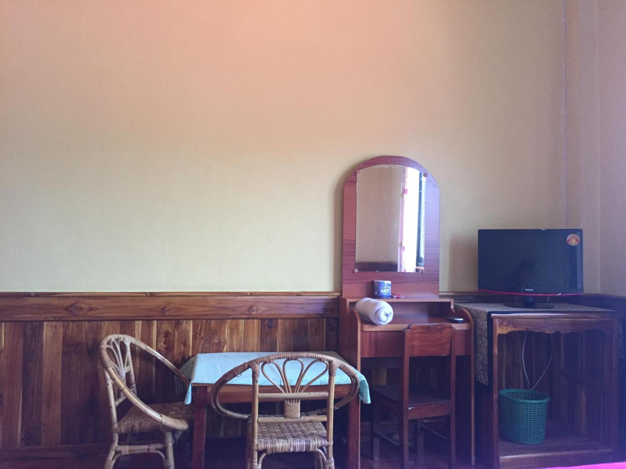 Oudomphone Guesthouse 2 반 후안사이 외부 사진